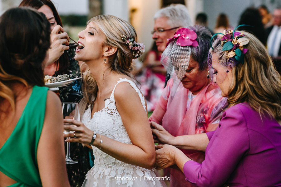 boda en el patio de angela justo navas